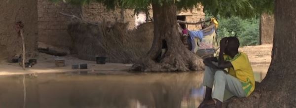 56 dead,200,000homeless11,000homes-destroyed-as-floods ravage NigerFloods-ravage-Niger