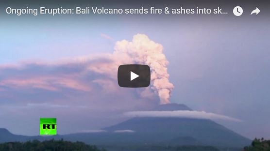 OngoingEruption--BaliVolcano-sends-fire-ashes-into-sky_video