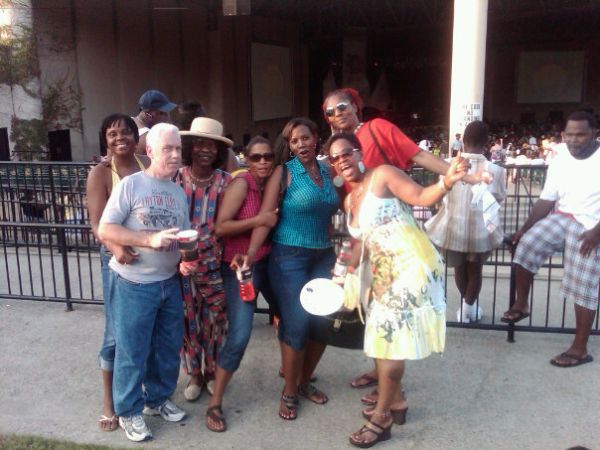 Jan and former VAMC co-worker makes new friends 