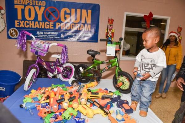 Kids trade in toy guns