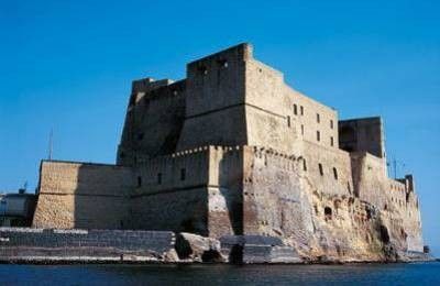  castel dell'ovo