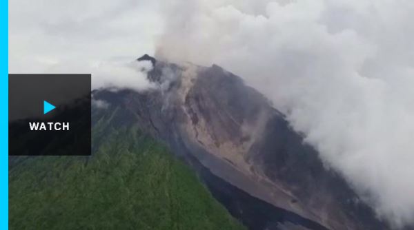 Volcano erupts on PNG's Manam Island_video