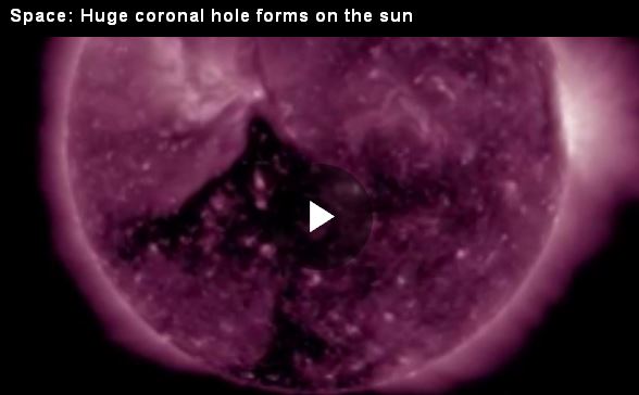 Space--Huge coronal hole forms on the sun_video