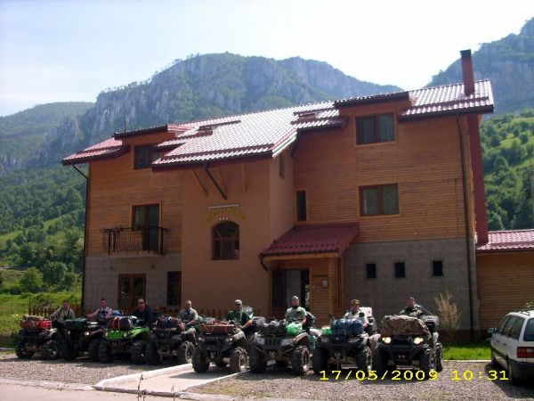 Hostel RouaDeMunte